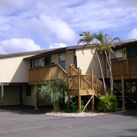 River Wilderness Waterfront Cabins Everglades City Exterior foto