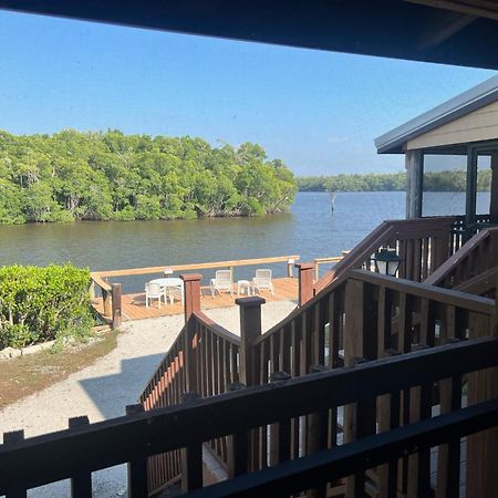 River Wilderness Waterfront Cabins Everglades City Exterior foto